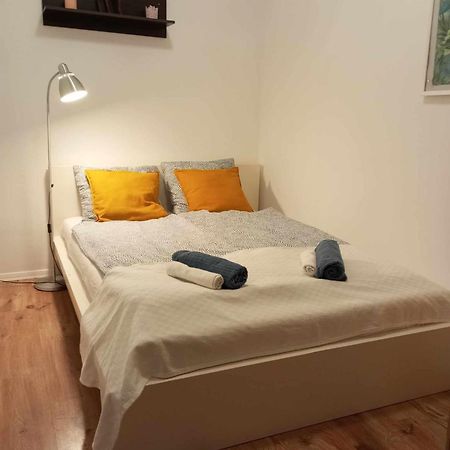 Milla Apartmanok Егер Екстериор снимка